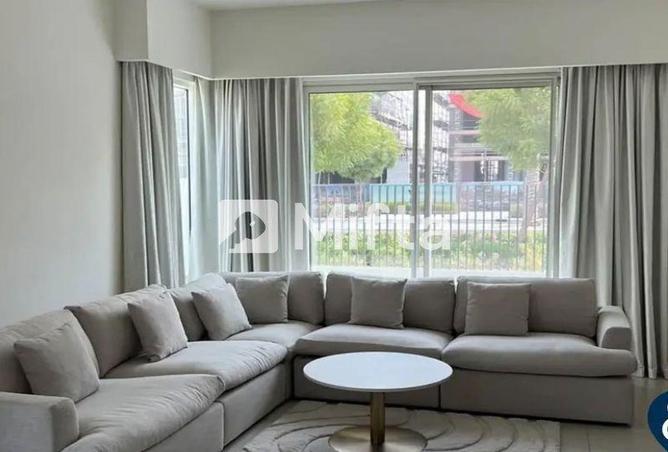 2.5% Commission | 4 BR | Furnished Oasis at Elora