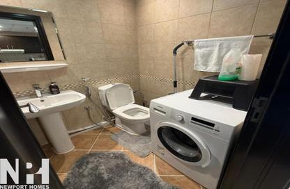 Apartment - 1 Bedroom - 2 Bathrooms for rent in The Royal Oceanic - Dubai Marina - Dubai