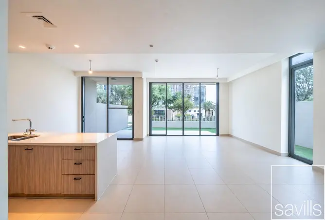 156014209 - Property Image 2