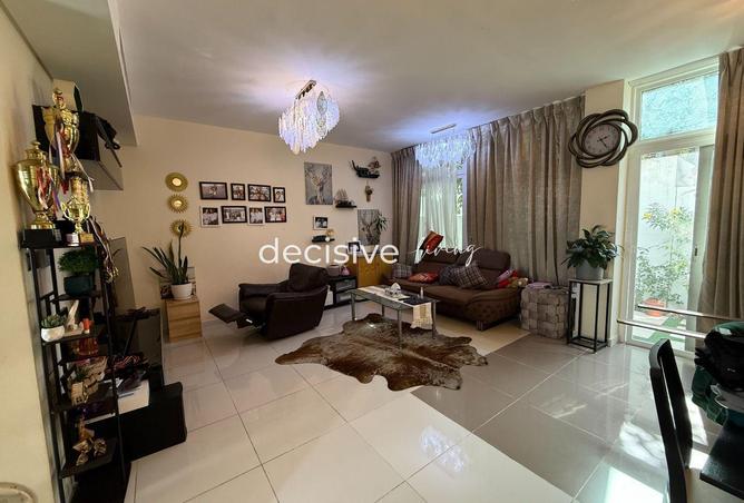 56127403 - صورة العقار 2