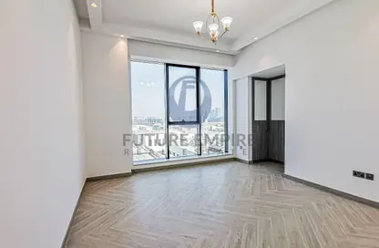 شقة - 3 غرف نوم - 4 حمامات للايجار في مول الحضيبة - الحضيبة - السطوة - دبي