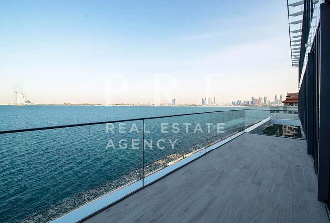 Coastal Haven | 2-Bed Apartment | Palm Jumeirah