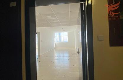 Apartment - 1 - 1 for rent in Union Tower - Al Seer - Ras Al Khaimah