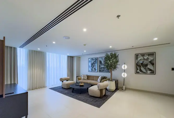 76581113 - Property Image 3