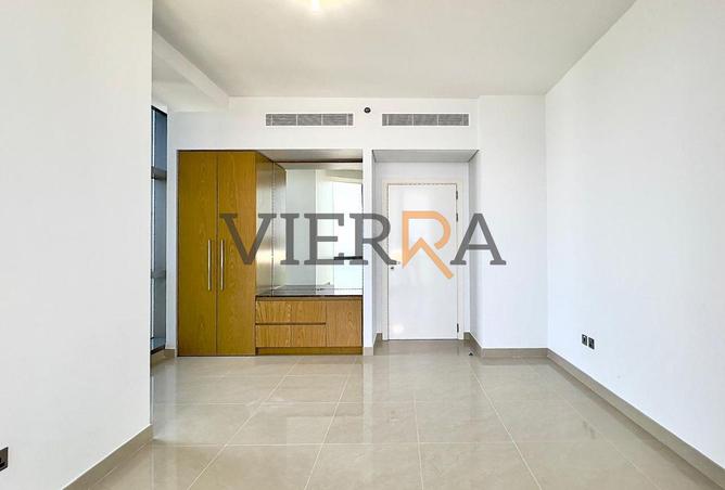 98260431 - Property Image 3