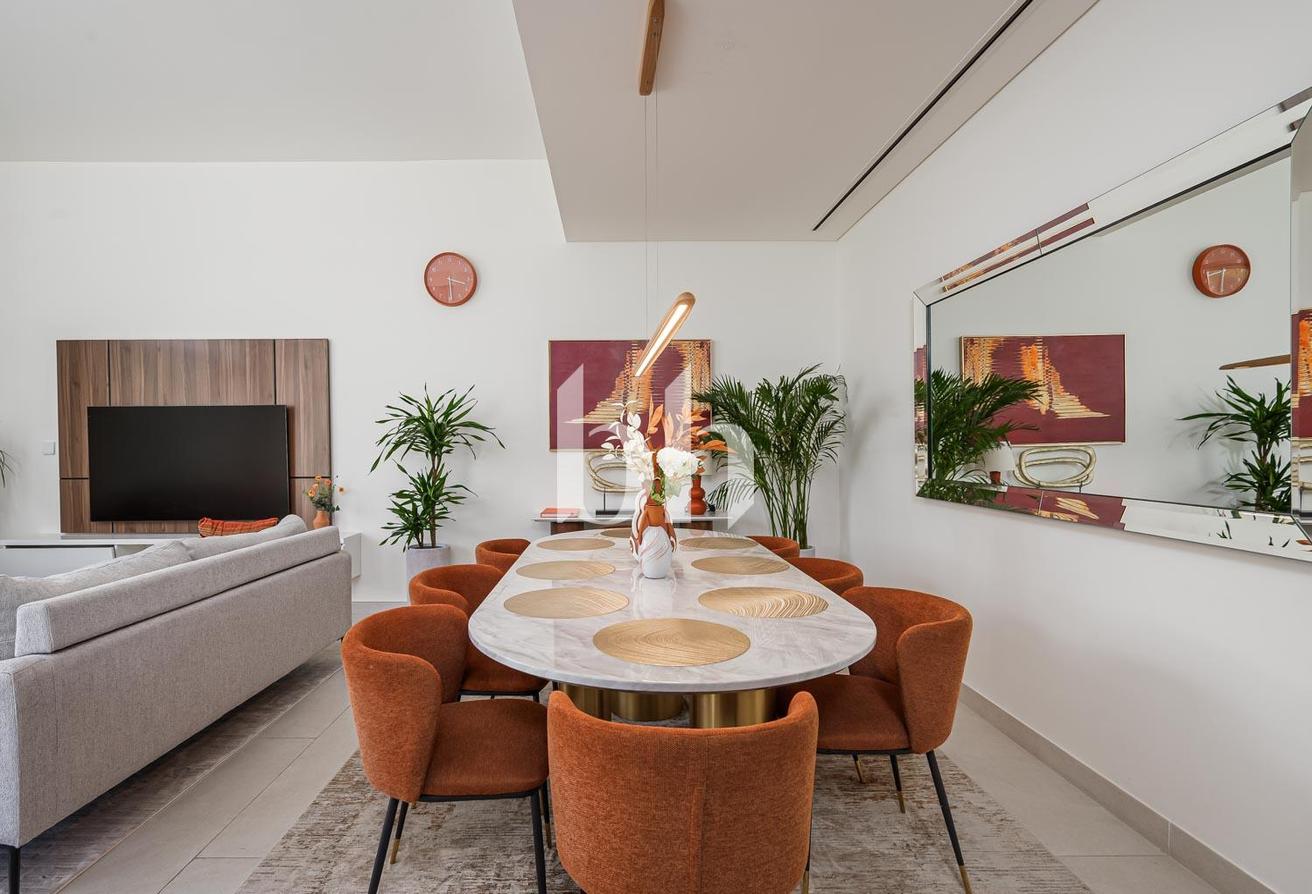 Beautifully Furnished Type A | Internal photo 3