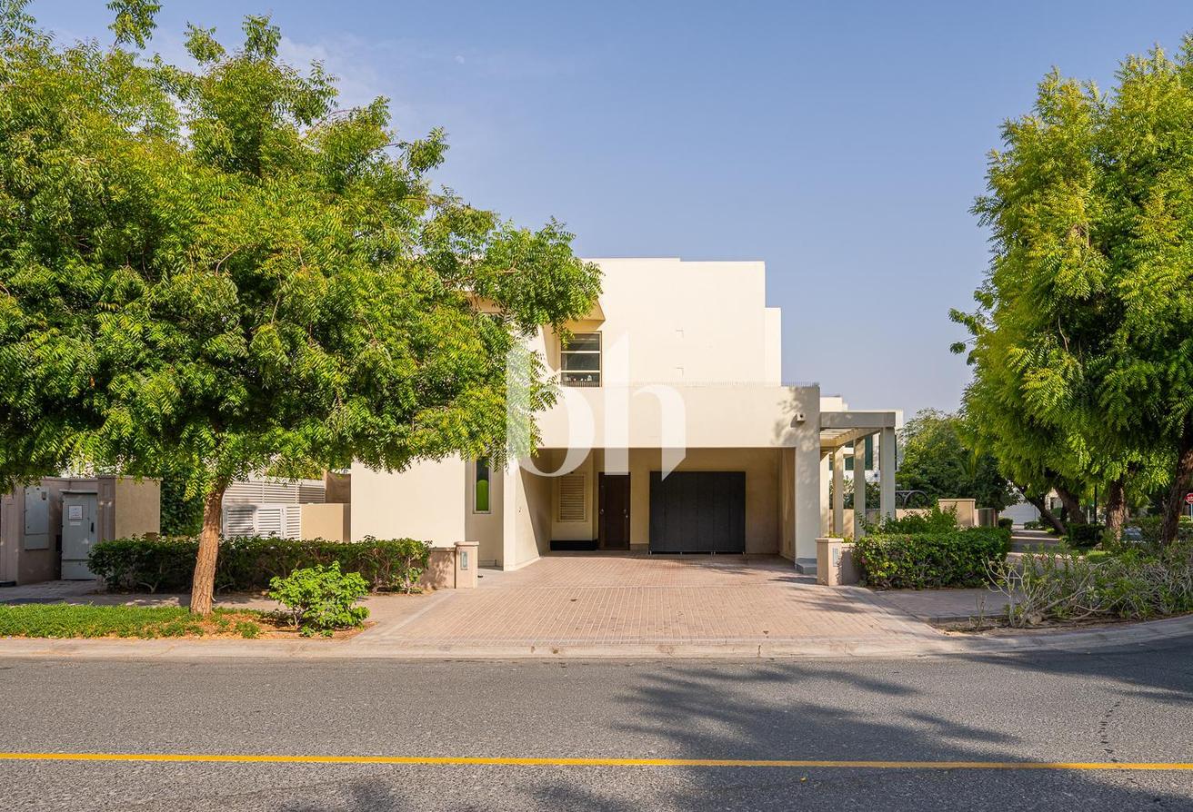 Type 9 | Unfurnished | Flexible Move | Large Plot photo 4