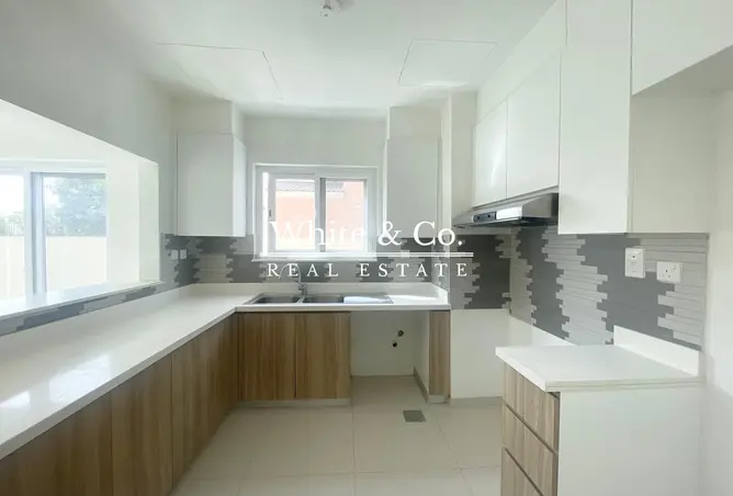 82351839 - صورة العقار 3