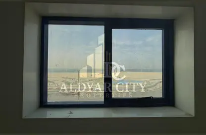 Apartment - 1 Bedroom - 1 Bathroom for rent in Corniche Tower - Ajman Corniche Road - Ajman