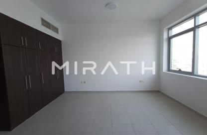 Apartment - Studio - 1 for rent in Al Karama - Bur Dubai - Dubai