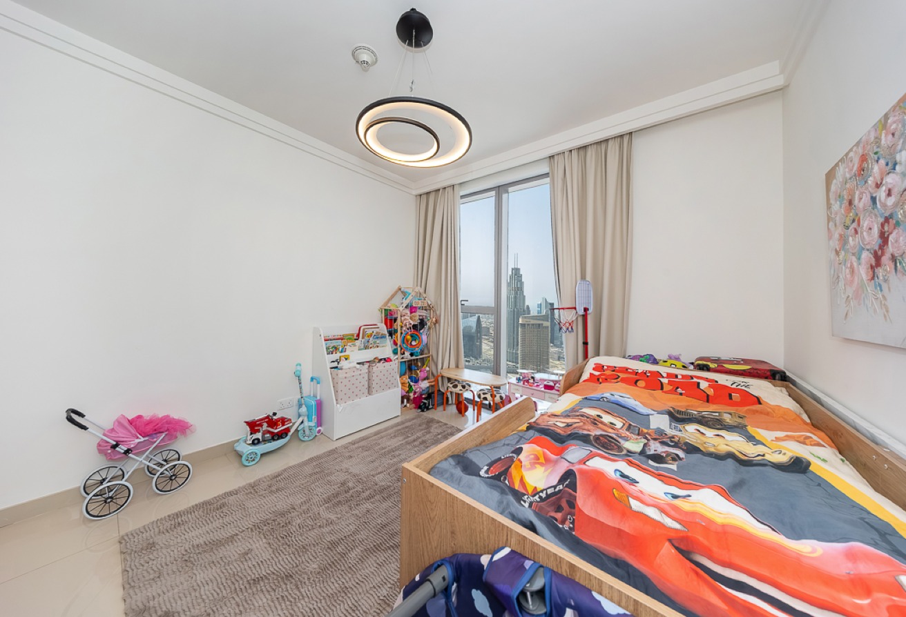2 bedroom apartment in Boulevard Point, Downtown Dubai: 15