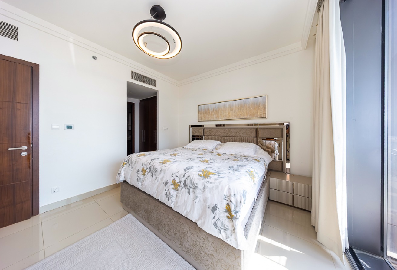 2 bedroom apartment in Boulevard Point, Downtown Dubai: 7