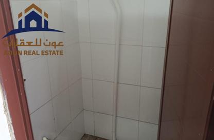 سكن عمال - استوديو - 8 حمامات للبيع في الصجعة الصناعية - الصجعة - الشارقة