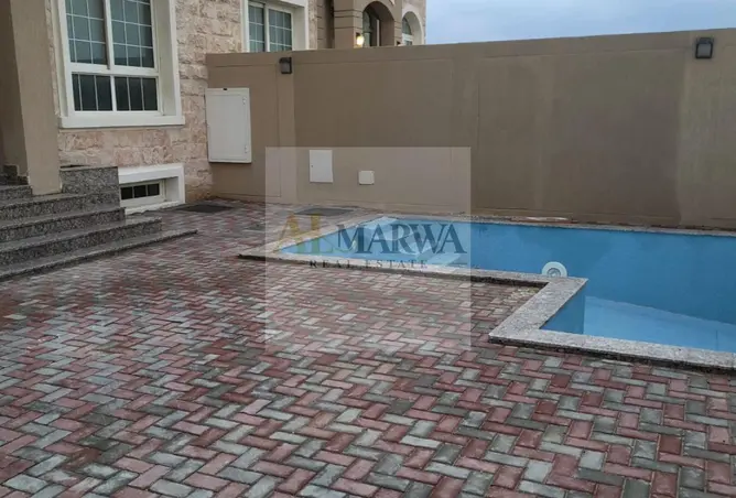 155588849 - Property Image 3