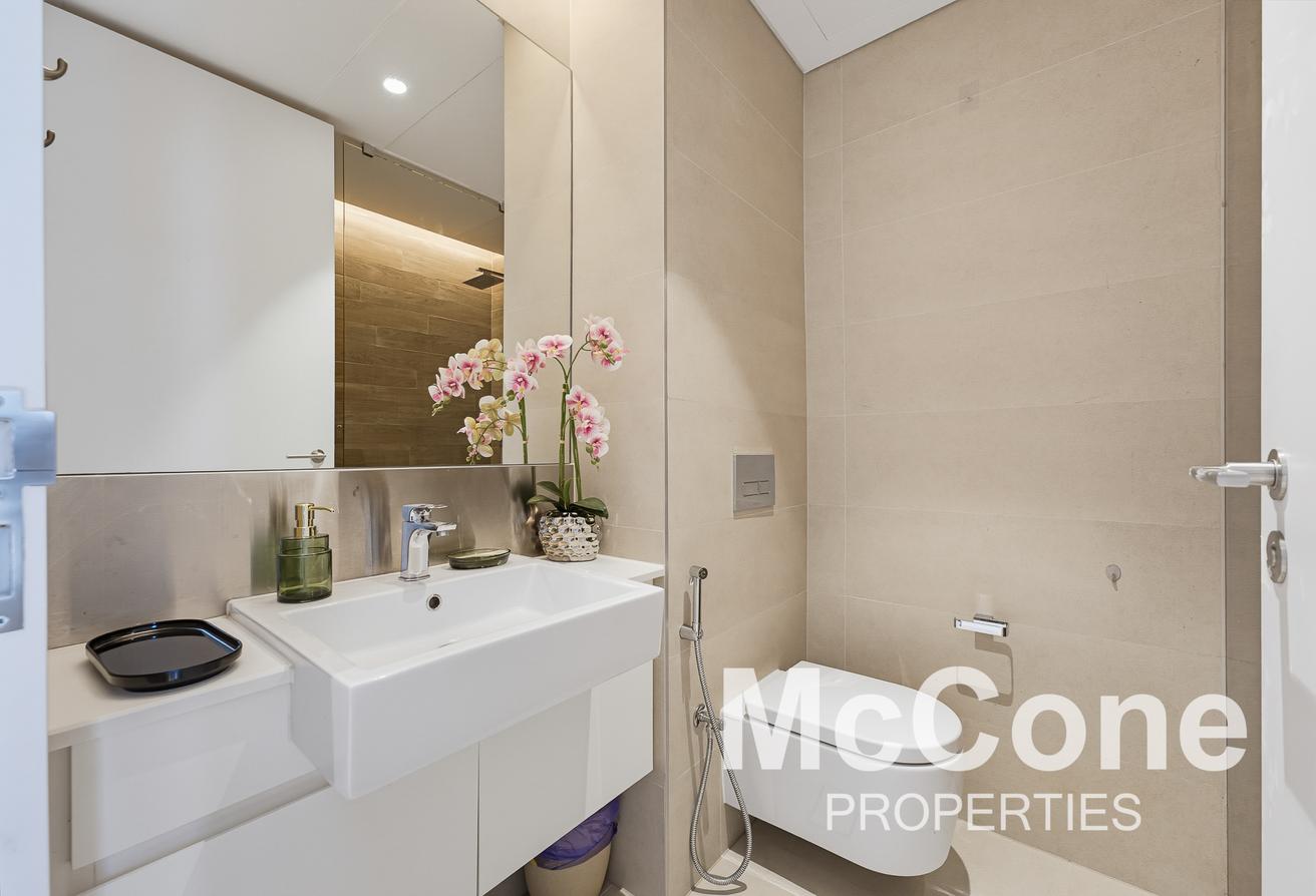 Fully Furnished | Dubai Eye View | Fully Upgraded photo 18