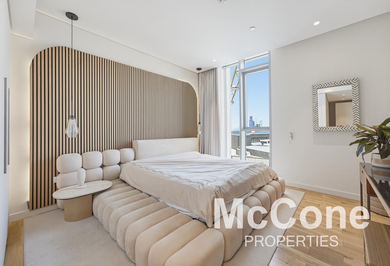Fully Furnished | Dubai Eye View | Fully Upgraded photo 12