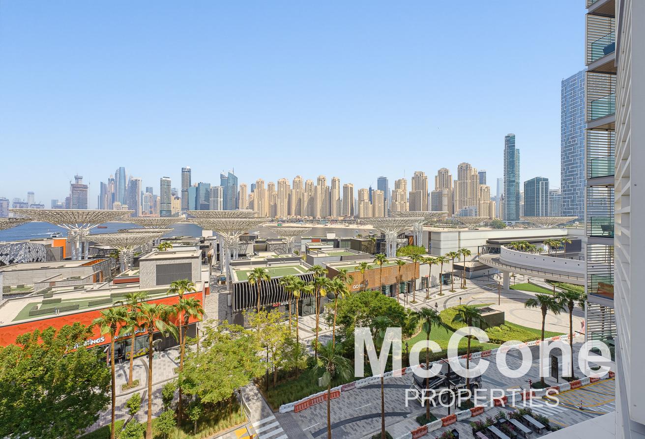 Fully Furnished | Dubai Eye View | Fully Upgraded photo 23