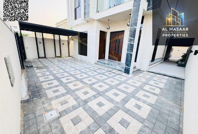 141010663 - Property Image 2