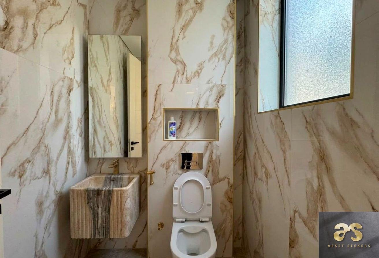 Exclusive | Lavish Upgrades | Massive | Vastu photo 11