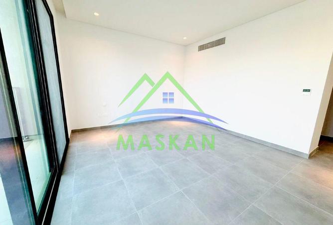 70283110 - صورة العقار 2