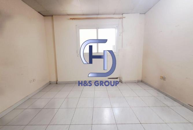 81529877 - Property Image 3