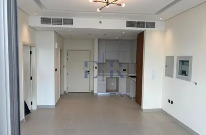 شقة - غرفة نوم - 2 حمامات للايجار في بي جي وان - الفرجان - دبي