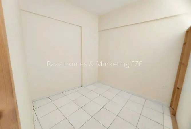 155523207 - Property Image 3