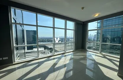 Apartment - 2 Bedrooms - 3 Bathrooms for rent in Duja Tower - Sheikh Zayed Road - Dubai