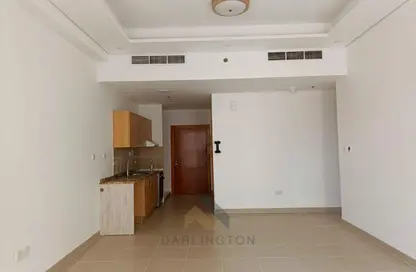 Apartment - 1 Bedroom - 2 Bathrooms for rent in ASB Tower - Dubai Silicon Oasis - Dubai