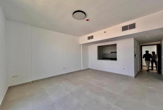 57381948 - Property Image 2