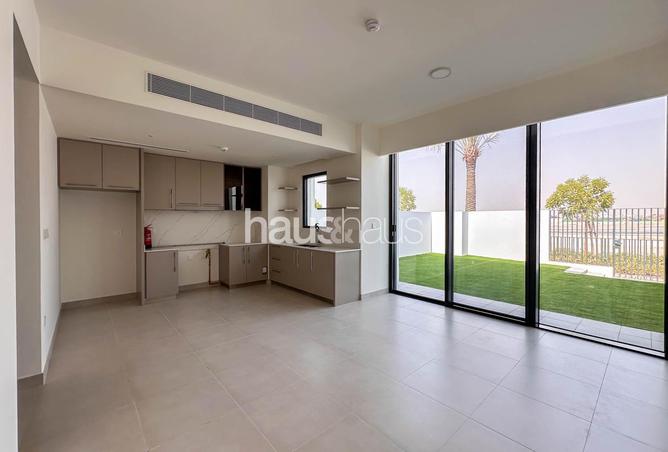 106855782 - Property Image 3