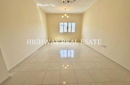 Apartment - Studio - 1 Bathroom for rent in Muwaileh 3 Building - Muwaileh - Sharjah