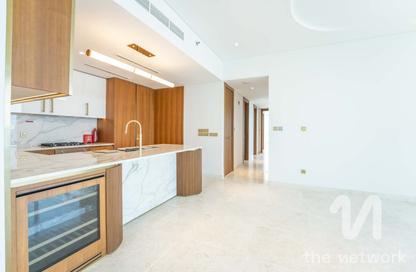 Apartment - 3 - 4 for sale in Ellington Beach House - The Crescent - Palm Jumeirah - Dubai