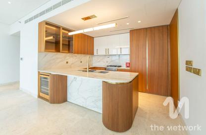 Apartment - 3 - 4 for sale in Ellington Beach House - The Crescent - Palm Jumeirah - Dubai