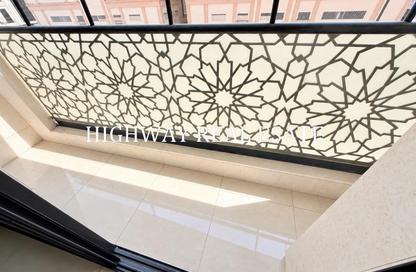 Apartment - 2 - 3 for rent in Muwaileh 29 Building - Muwaileh - Sharjah