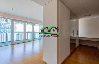 Apartment - 2 Bedrooms - 3 Bathrooms for sale in Al Sana 2 - Al Muneera - Al Raha Beach - Abu Dhabi