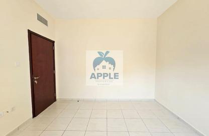 Apartment - 1 Bedroom - 2 Bathrooms for rent in Muwaileh 3 Building - Muwaileh - Sharjah