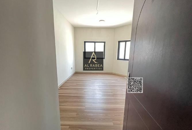103677930 - Property Image 2