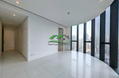Apartment - 4 Bedrooms - 6 Bathrooms for rent in Burj Mohammed Bin Rashid at WTC - Corniche Road - Abu Dhabi