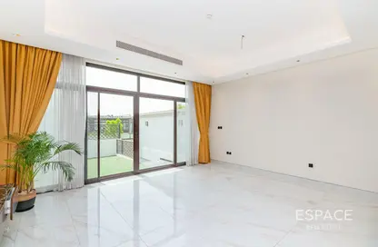 تاون هاوس - 4 غرف نوم - 4 حمامات للايجار في القرية الغربية - الفرجان - دبي