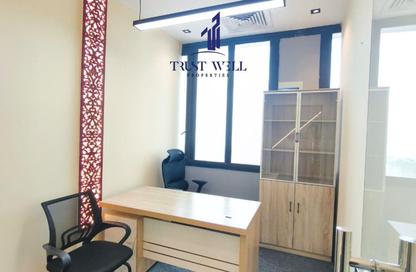 Office Space - Studio - 4 Bathrooms for rent in Dar Al Salam Building - Corniche Road - Abu Dhabi Office Space - Studio - 4 Bathrooms for rent in Dar Al Salam Building - Corniche Road - Abu Dhabi