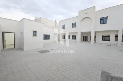 فيلا - استوديو - 8 حمامات للايجار في مدينة الرياض - أبوظبي