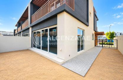 Townhouse - 4 - 4 for rent in Verona - Damac Hills 2 - Dubai