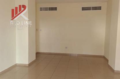 Apartment - 2 Bedrooms - 2 Bathrooms for rent in Al Mamzar Plaza - Al Taawun Street - Al Taawun - Sharjah
