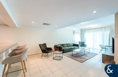 Apartment - 2 Bedrooms - 2 Bathrooms for rent in Al Arta 4 - Al Arta - Greens - Dubai