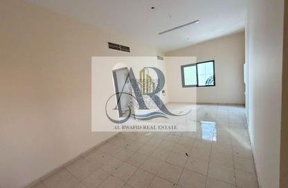 Apartment - 2 Bedrooms - 2 Bathrooms for rent in Corniche Tower - Ajman Corniche Road - Ajman