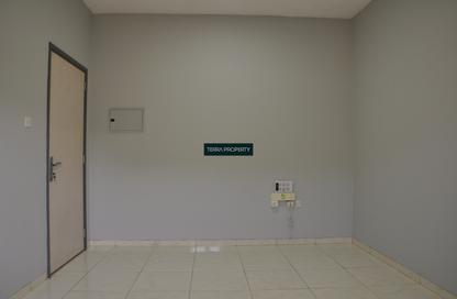 Apartment - 1 - 1 for rent in Seih Al Uraibi - Ras Al Khaimah