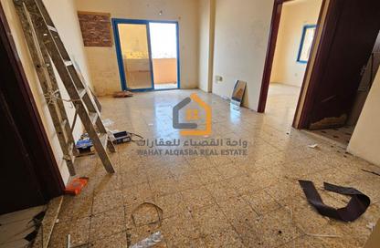 شقة - غرفة نوم - 1 حمام للايجار في بناية البطينة 9 - البطينة - الشارقة