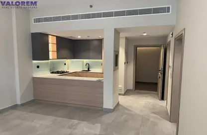 شقة - غرفة نوم - 2 حمامات للايجار في آرك ريزيدنس - مجمع دبي ريزيدنس - دبي لاند - دبي