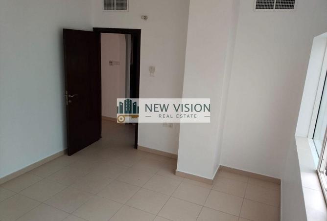 70704333 - Property Image 2